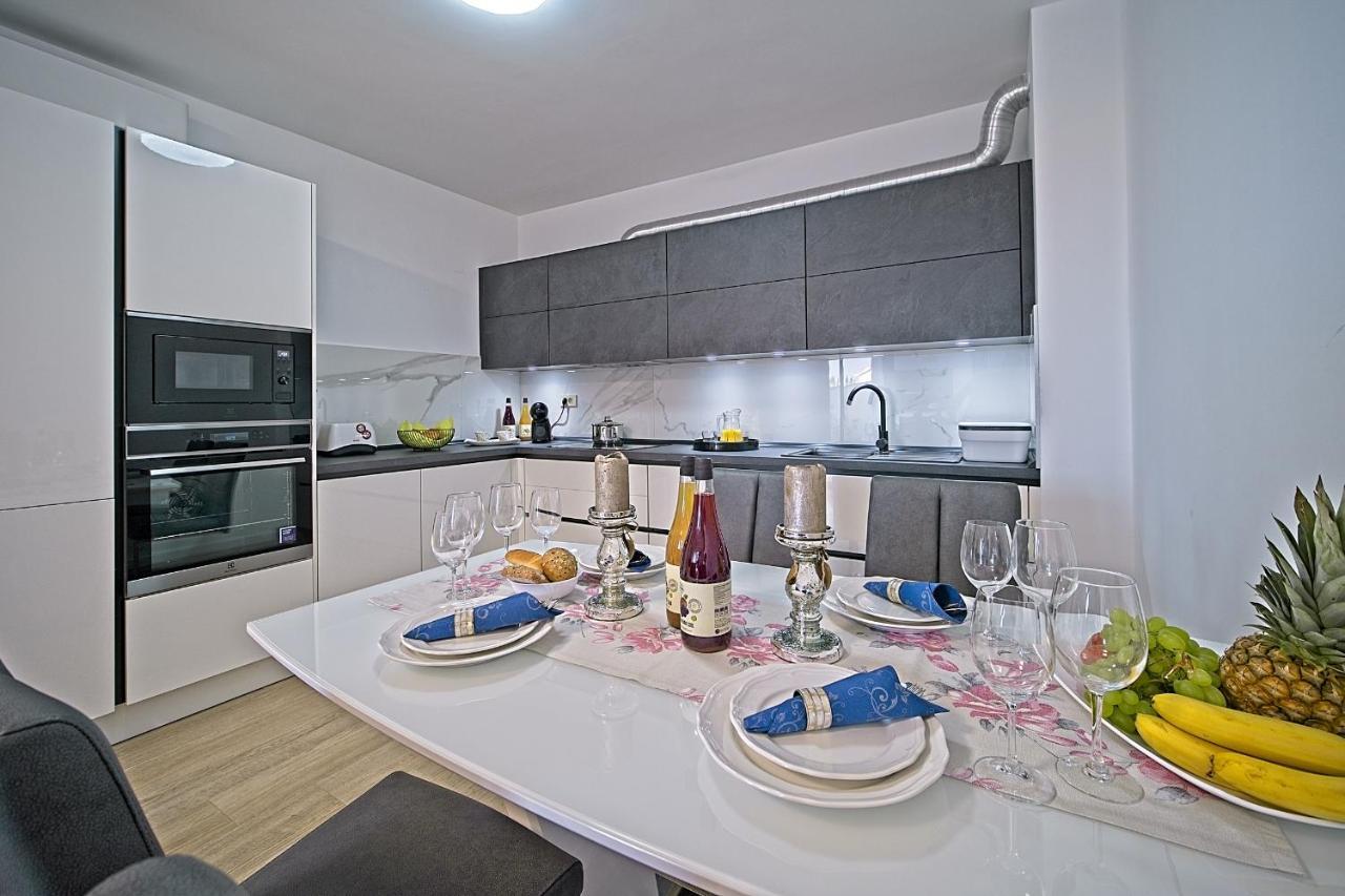 Exclusive Makarska Apartment Aurora Eksteriør billede