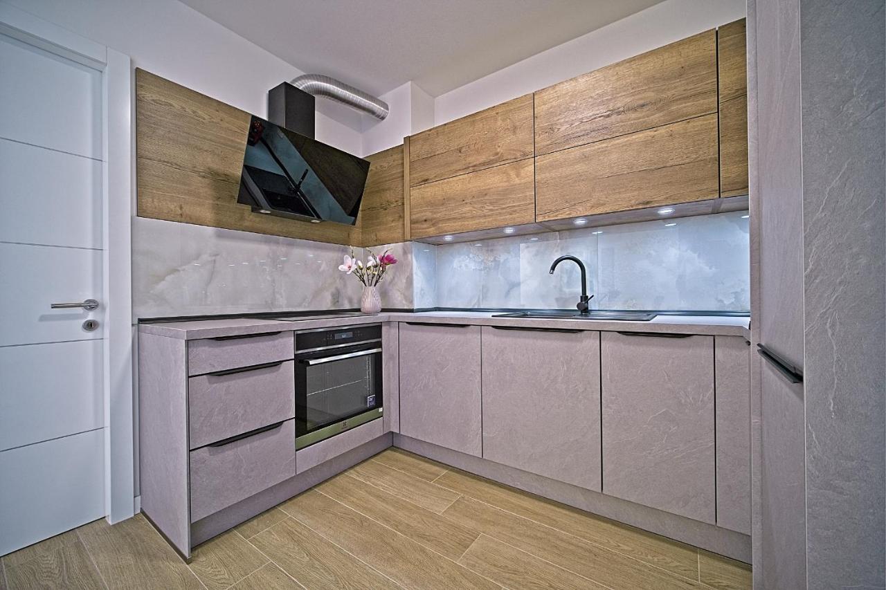 Exclusive Makarska Apartment Aurora Eksteriør billede